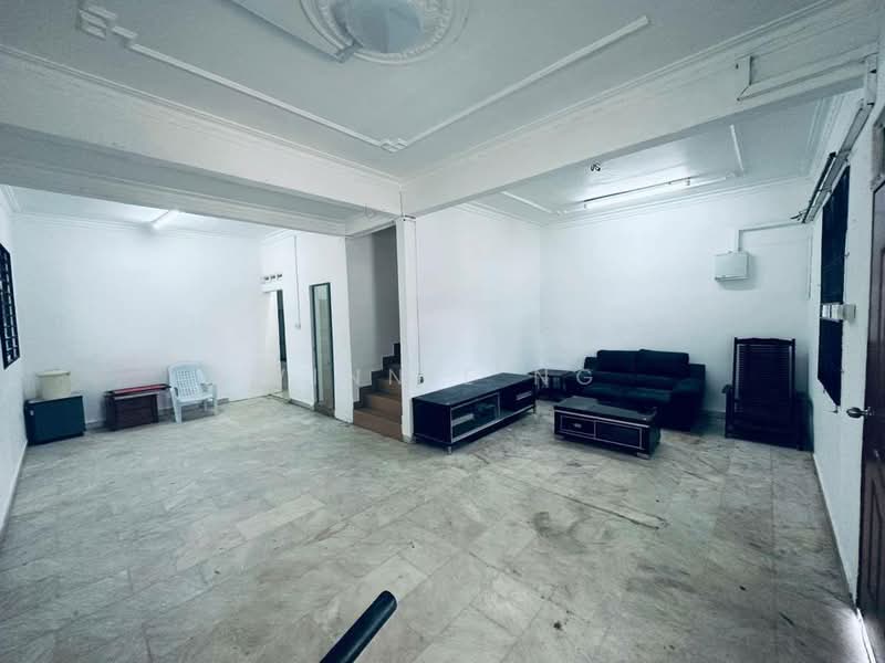 2-storey Terraced House for Rent in Taman Sri Tebrau (Johor Bahru) - Winnie Ng - Living Room - PropertyGuru.com.my