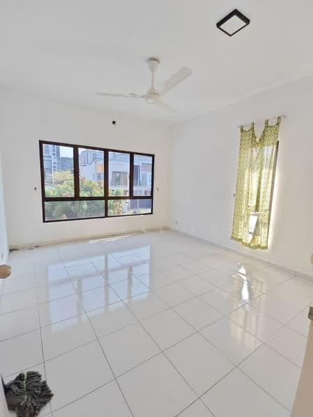 Rumah Teres 2 Tingkat untuk Dijual di Setia Alam (Selangor) - Hao Kai Khaw - Living Room - PropertyGuru.com.my