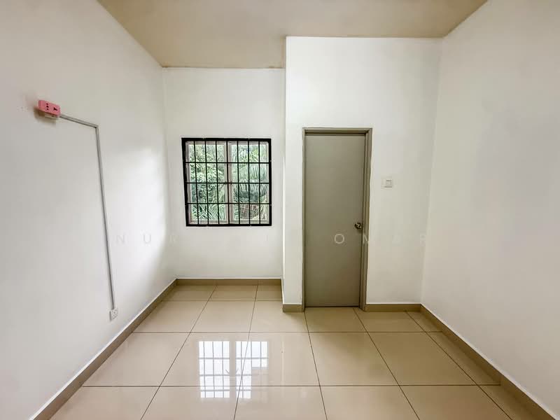 2-storey Terraced House for Sale in Klang (Selangor) - Nur Alia Omar - Interior - PropertyGuru.com.my