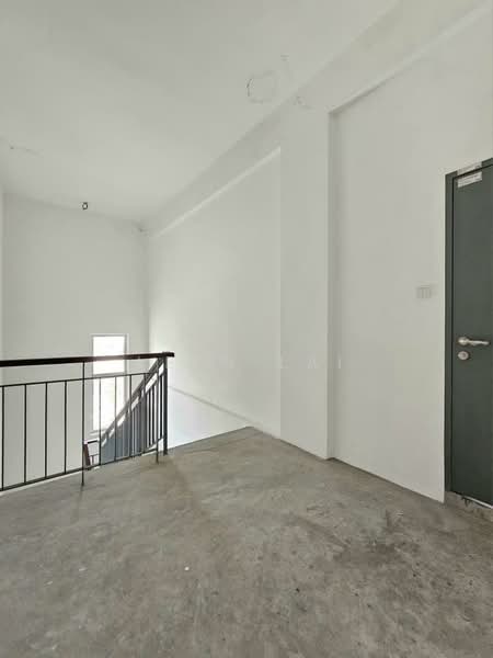 Semi-D Factory for Rent in Permas Jaya (Johor Bahru) - Leen Lai - Interior - PropertyGuru.com.my