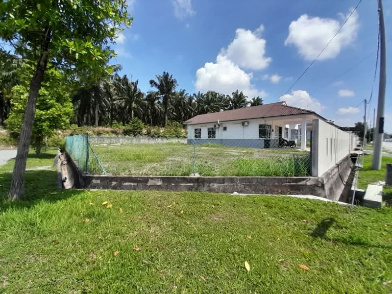 Semi-Detached House for Sale in Taman Kelisa Ria (Sungai Petani) - Hasrul Rosli - Exterior - PropertyGuru.com.my