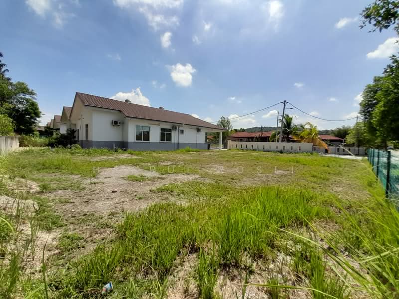 Semi-Detached House for Sale in Taman Kelisa Ria (Sungai Petani) - Hasrul Rosli - Exterior - PropertyGuru.com.my