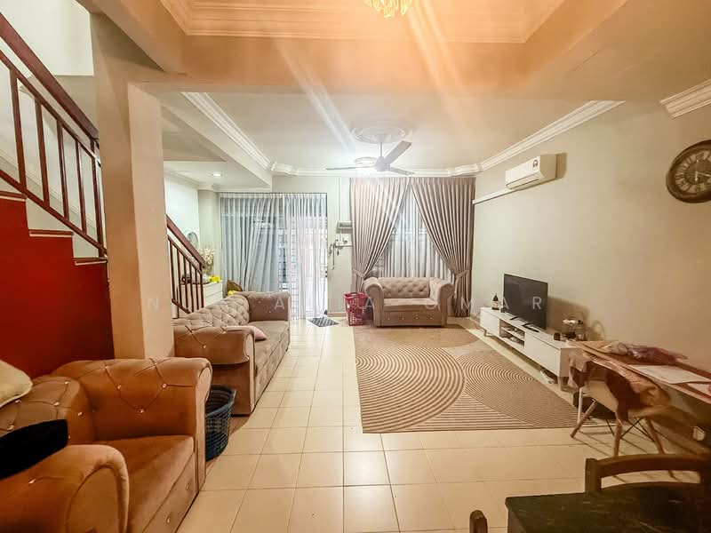 2-storey Terraced House for Sale in Kampung Perepat (Kapar) - Nur Alia Omar - Living Room - PropertyGuru.com.my