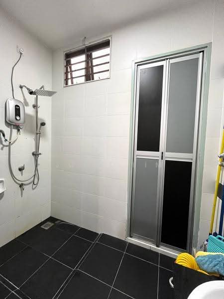 Rumah Kluster untuk Dijual di Setia Tropika (Johor Bahru) - Jovel Lim - Bathroom - PropertyGuru.com.my