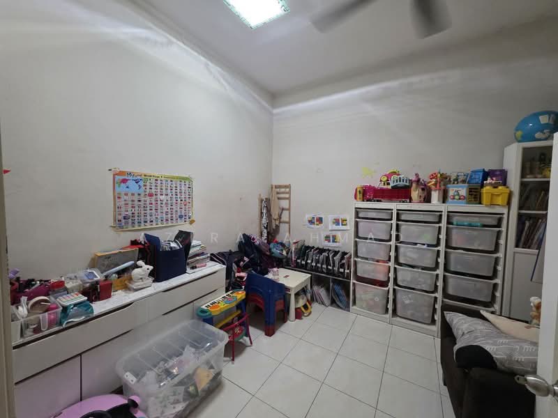 Rumah Teres 2 Tingkat untuk Dijual di Alam Sari (Bangi) - Azira Ahmad - Study - PropertyGuru.com.my