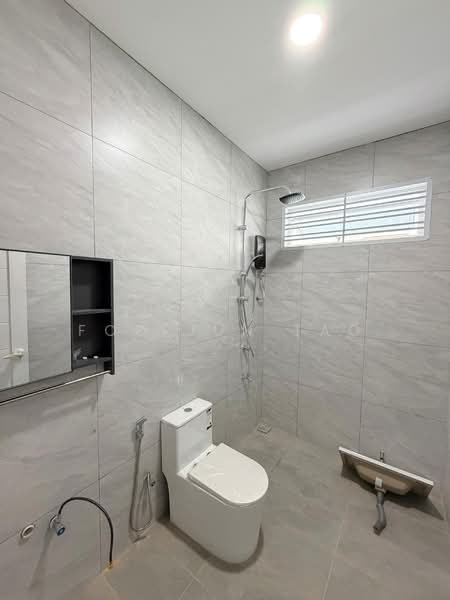Untuk Disewa - Taman Tasek