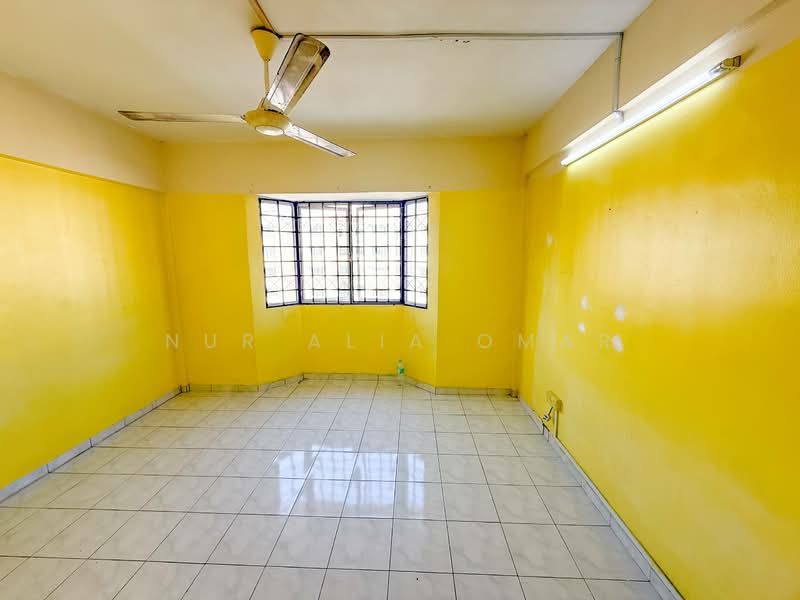 Apartment for Sale at Pangsapuri Subang Suria - Nur Alia Omar - PropertyGuru.com.my