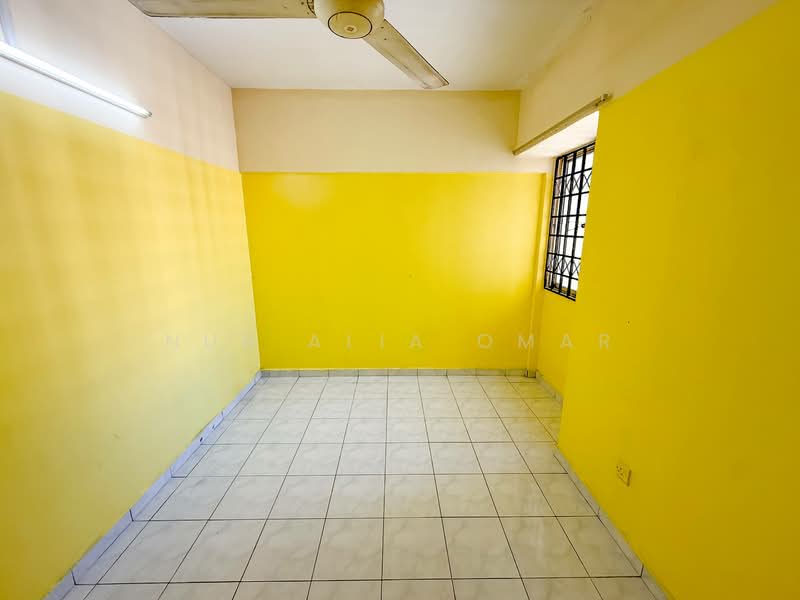 Apartment for Sale at Pangsapuri Subang Suria - Nur Alia Omar - PropertyGuru.com.my