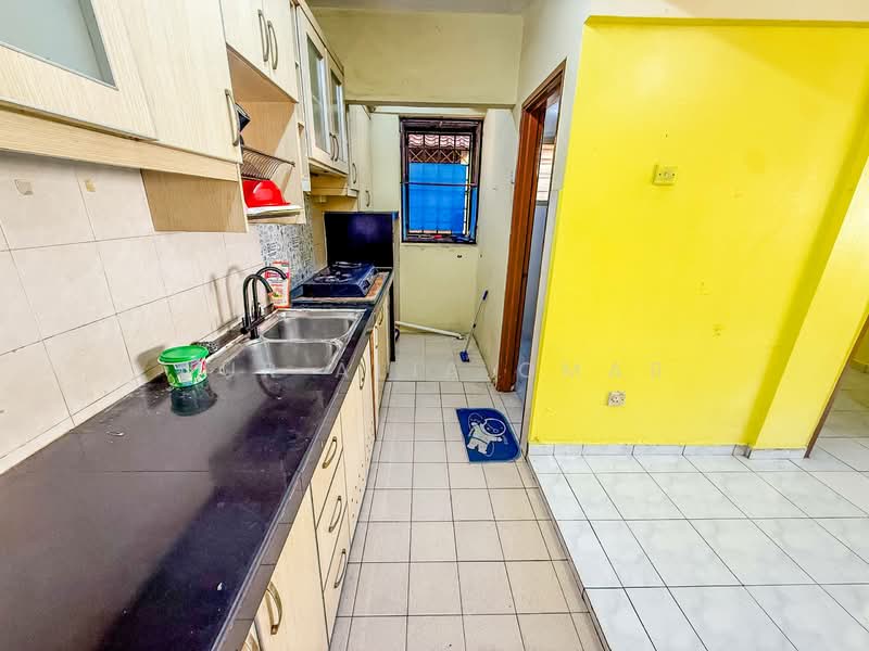Apartment for Sale at Pangsapuri Subang Suria - Nur Alia Omar - PropertyGuru.com.my