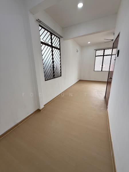 Untuk Disewa - Taman Suria