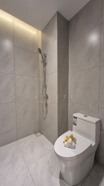 Servis Apartment untuk Dijual di CTC SkyOne @ Bukit Chagar - Celeste Lee - Bathroom - PropertyGuru.com.my