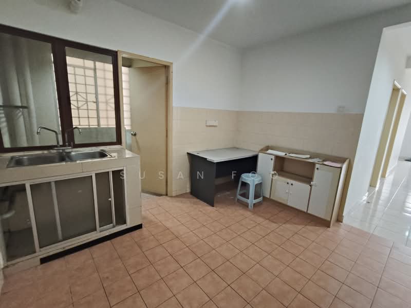 Kondominium untuk Dijual di Palm Spring @ Damansara - Susan Foo - Kitchen - PropertyGuru.com.my