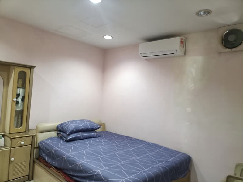2-storey Terraced House for Sale in Klang Selatan (Klang) - Alicia Lee - PropertyGuru.com.my