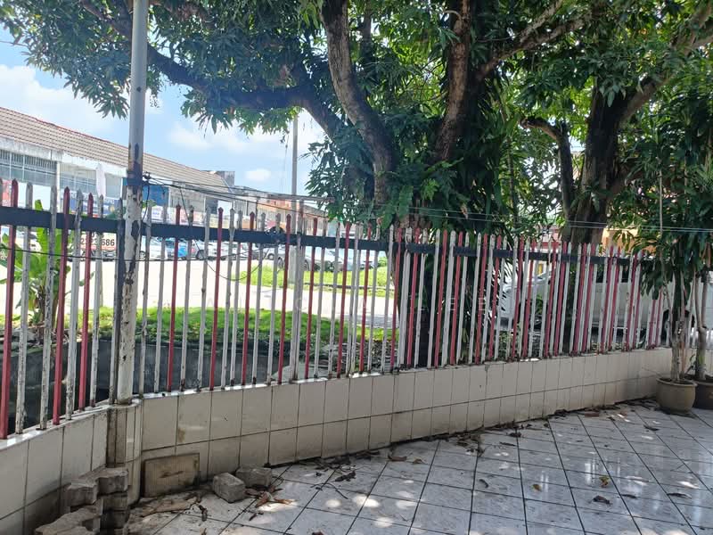 2-storey Terraced House for Sale in Klang Selatan (Klang) - Alicia Lee - PropertyGuru.com.my