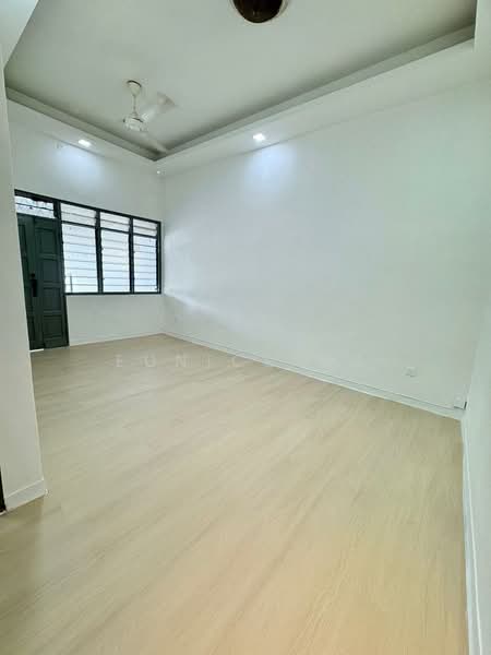 Rumah Teres 1 Tingkat untuk Dijual di Tampoi (Johor) - Eunice Ng - Interior - PropertyGuru.com.my