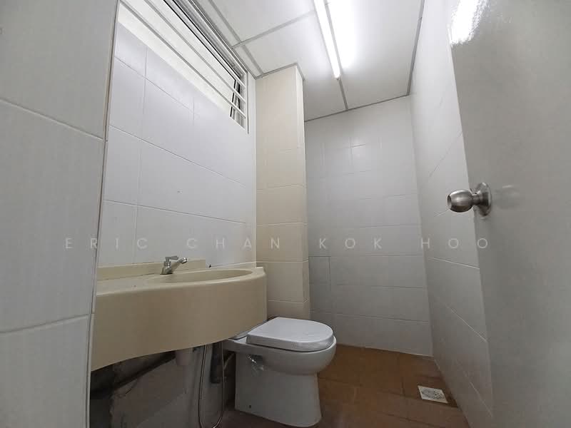 Condominium for Rent at Platinum Lake PV 16 - Eric Chan Kok Hoo - Bathroom - PropertyGuru.com.my