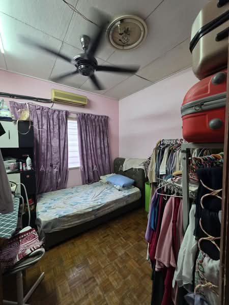Rumah Teres 2 Tingkat untuk Dijual di Taman Sri Kenari (Kajang) - Azira Ahmad - Bedroom - PropertyGuru.com.my