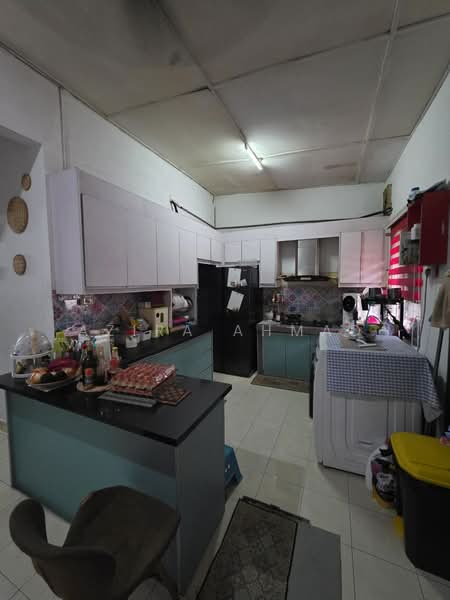Rumah Teres 2 Tingkat untuk Dijual di Taman Sri Kenari (Kajang) - Azira Ahmad - Kitchen - PropertyGuru.com.my