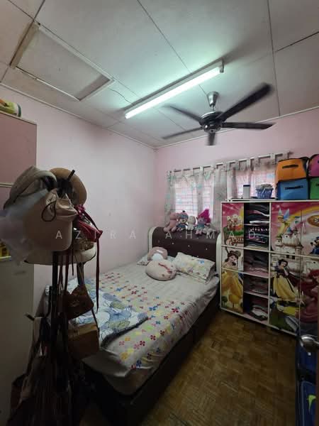 Rumah Teres 2 Tingkat untuk Dijual di Taman Sri Kenari (Kajang) - Azira Ahmad - Bedroom - PropertyGuru.com.my