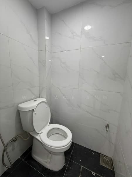 Rumah Teres 2 Tingkat untuk Dijual di Permas Jaya (Johor Bahru) - Wallace Ang - Bathroom - PropertyGuru.com.my