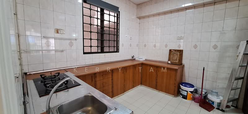 Kondominium untuk Dijual di Menara Duta 2 - Kerry Tam - Kitchen - PropertyGuru.com.my