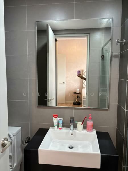 Servis Apartment untuk Dijual di Sunway Belfield - Gilbert Hor - Bathroom - PropertyGuru.com.my