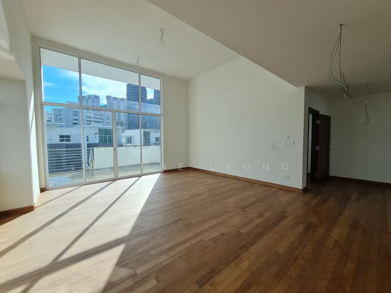 Rumah Berkembar untuk Dijual di Gelugor (Penang) - Elynne Leong - Living Room - PropertyGuru.com.my
