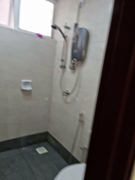 Condominium for Rent at Cova Villa - HL Lau - Bathroom - PropertyGuru.com.my