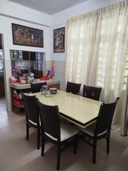 2-storey Terraced House for Sale in Senawang (Negeri Sembilan) - EDWIN KEE - Dining Room - PropertyGuru.com.my