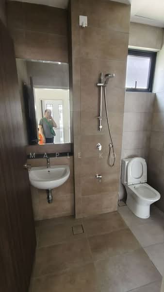 Rumah Teres untuk Dijual di Sungai Buloh (Selangor) - Maple Kok - Bathroom - PropertyGuru.com.my