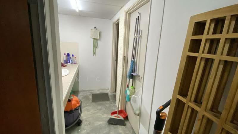 Office for Rent in Senai (Kulai) - Nick Low - Interior - PropertyGuru.com.my