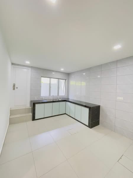 1-storey Terraced House for Sale in Taman Serene (Johor Bahru) - Kino Jaw - Kitchen - PropertyGuru.com.my