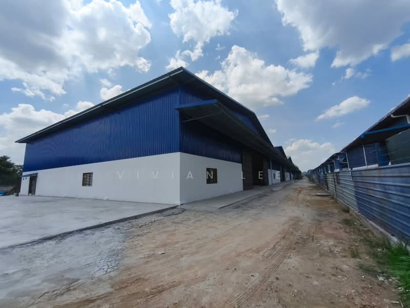 Detached Factory for Rent in Puncak Alam (Selangor) - Vivian Lee - Exterior - PropertyGuru.com.my