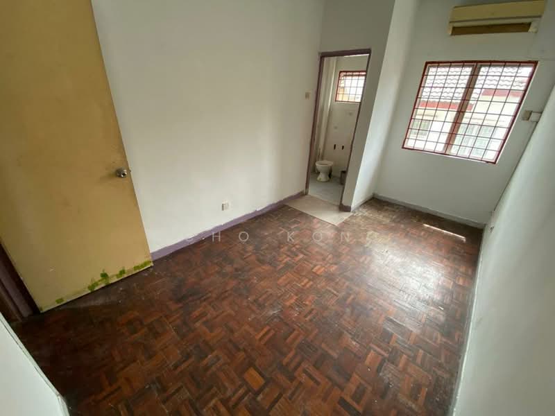 2-storey Terraced House for Sale in Rawang (Selangor) - Echo Kong - Bathroom - PropertyGuru.com.my