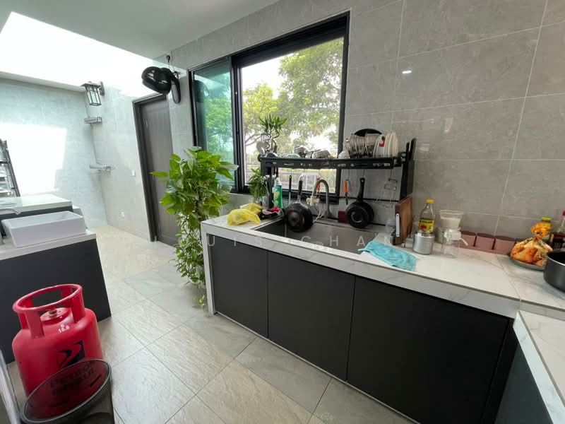 Rumah Teres 2 Tingkat untuk Dijual di Bukit Raja (Selangor) - Louis Chan - Kitchen - PropertyGuru.com.my