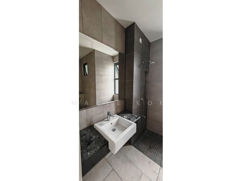 Rumah Teres 2 Tingkat untuk Dijual di Shah Alam (Selangor) - Maple Kok - Bathroom - PropertyGuru.com.my