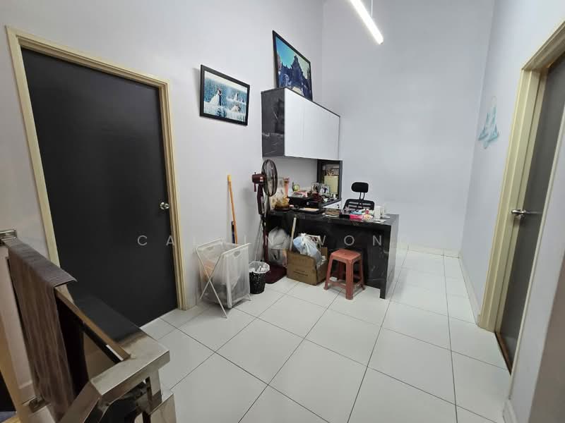 2-storey Terraced House for Sale in Mutiara Rini (Skudai) - Calvin Wong - Study - PropertyGuru.com.my