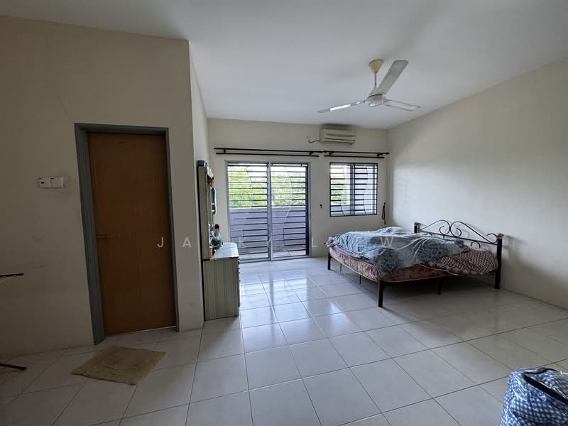 For Sale - Taman saujana indah