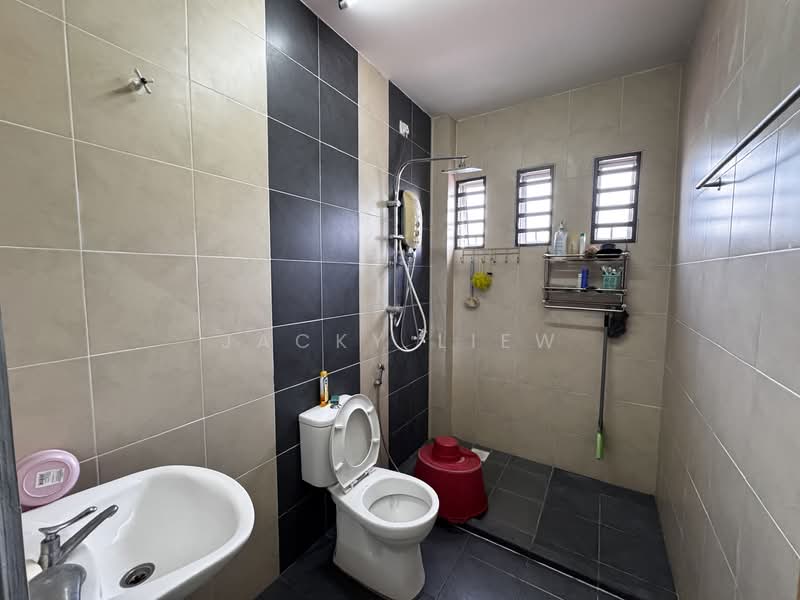 For Sale - Taman saujana indah