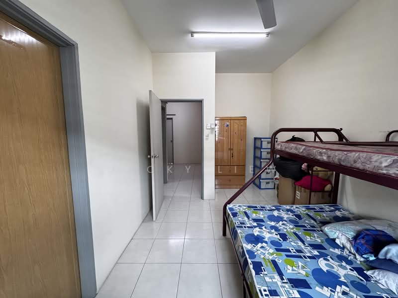 For Sale - Taman saujana indah