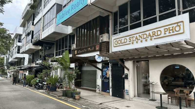 Untuk Dijual - 4 Storey Shop @ Sri Hartamas , Good Buy Location & Many Parking Space