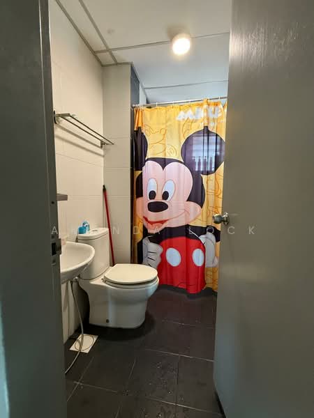 Kondominium untuk Dijual di Kiara Residence 2 (Residensi Kiara Jalil 2) - Amanda Lock - Bathroom - PropertyGuru.com.my