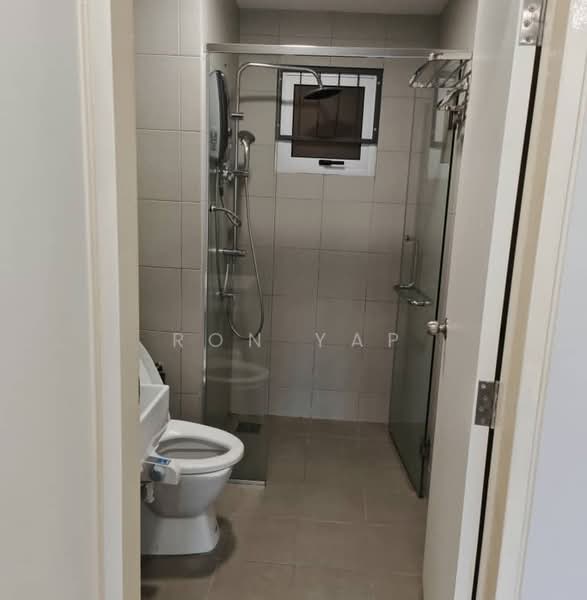 Kondominium untuk Disewa di Sofiya Residensi - Ron Yap - Bathroom - PropertyGuru.com.my
