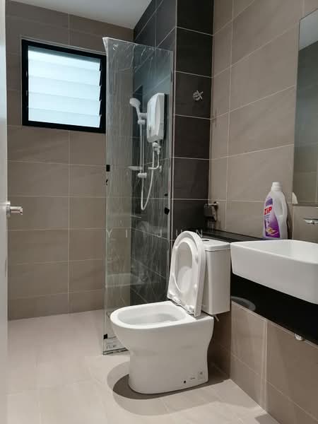 Service Residence for Rent at 2Rio Residence @ Bandar Puteri Puchong - Yi Jun - Bathroom - PropertyGuru.com.my
