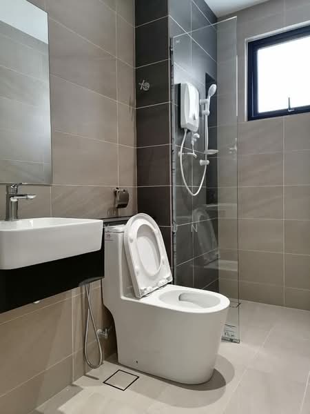 Service Residence for Rent at 2Rio Residence @ Bandar Puteri Puchong - Yi Jun - Bathroom - PropertyGuru.com.my