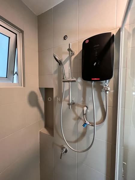 Kondominium untuk Disewa di Sofiya Residensi - Ron Yap - Bathroom - PropertyGuru.com.my