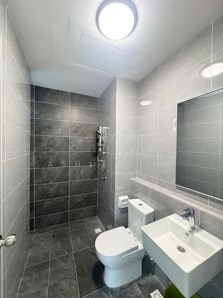 Condominium for Rent at Lucerne Residences - Ashley Lim - Bathroom - PropertyGuru.com.my