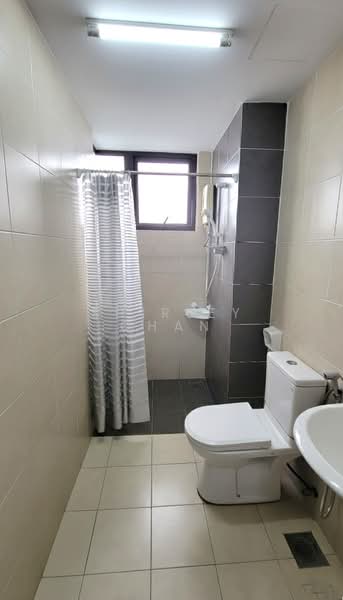 Service Residence for Rent at Tiara Imperio Residence - Shirley Chan - Bathroom - PropertyGuru.com.my