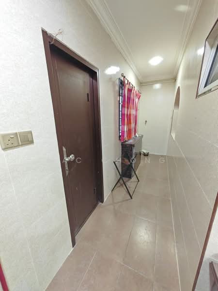 Rumah Teres 2 Tingkat untuk Dijual di Kajang (Selangor) - Mac Chong - Corridor - PropertyGuru.com.my
