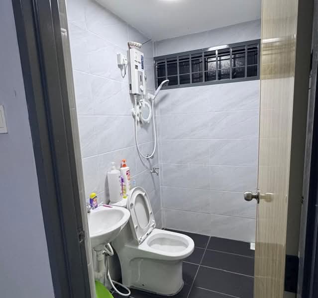Kondominium untuk Disewa di Selesa Puteri Condominium - Jason Chua - Bathroom - PropertyGuru.com.my